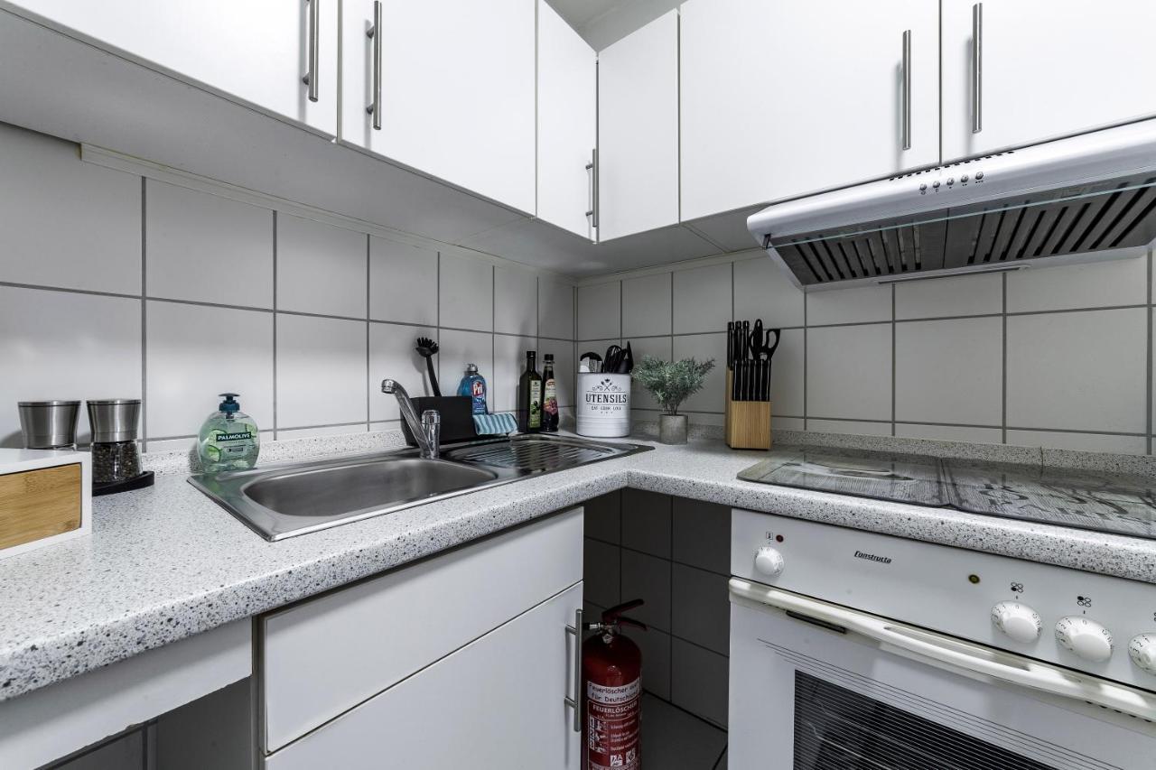 Dehome - Laguna - Stay By Central Station Кобленц Екстериор снимка
